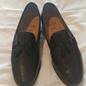 Men's Allen Edmonds black loafer